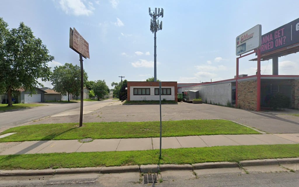 Lake & Land Survey Inc