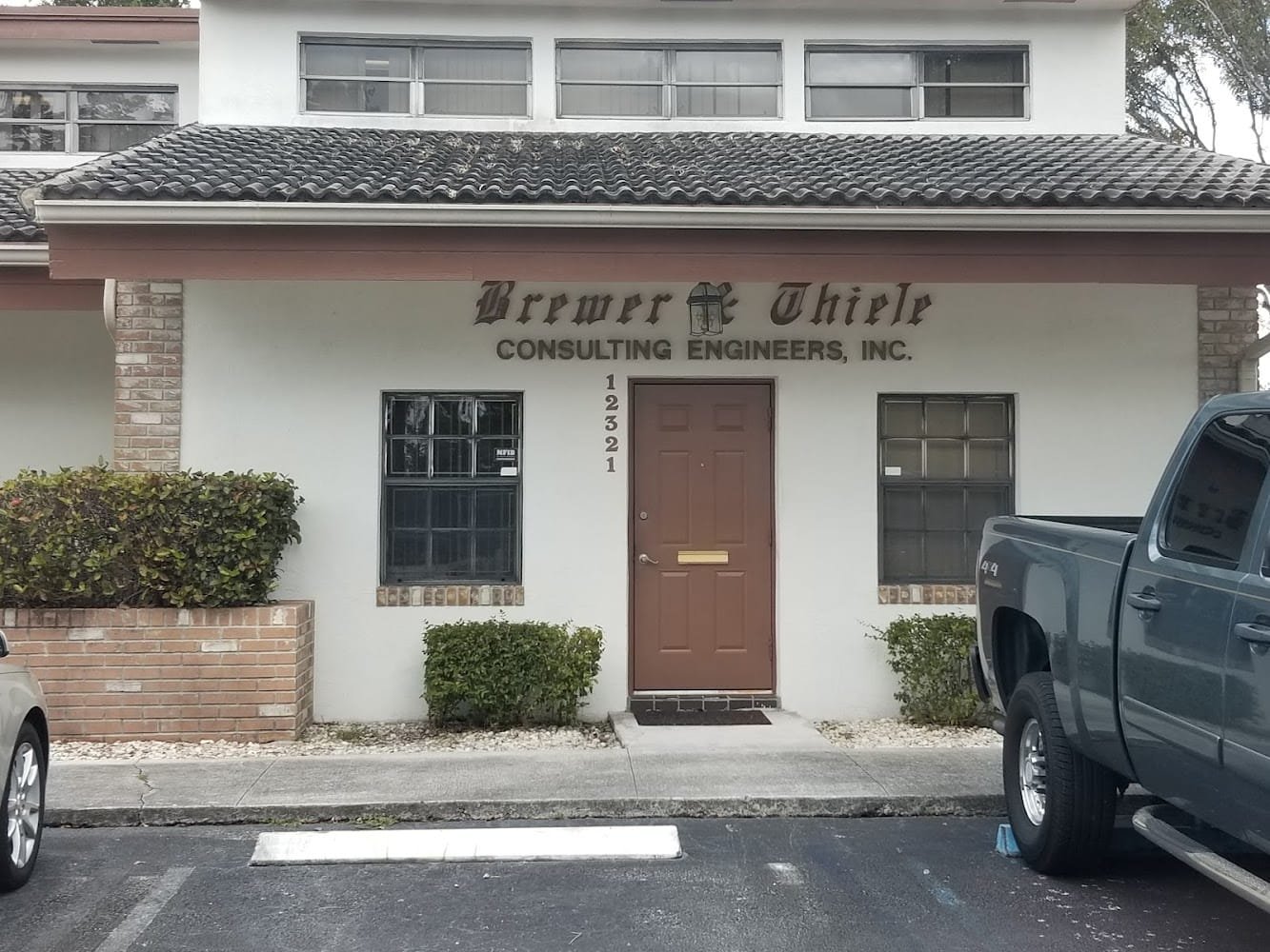 Paul E Brewer & Associates Inc