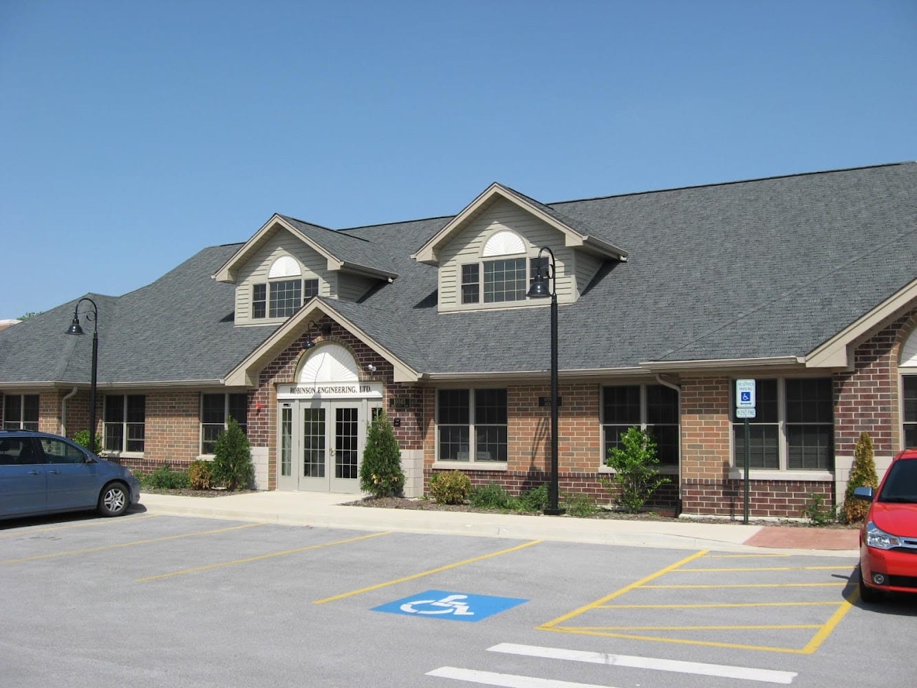 Robinson Engineering