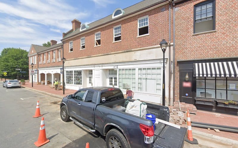 Alley Williams Carmen & King