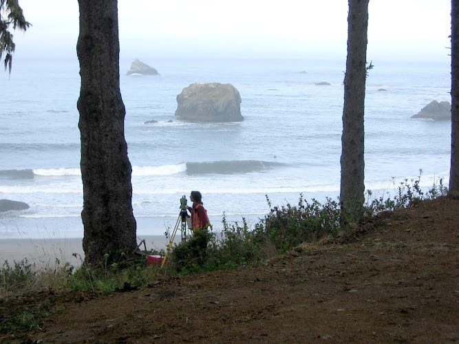 Roberts & Associates Land Surveying