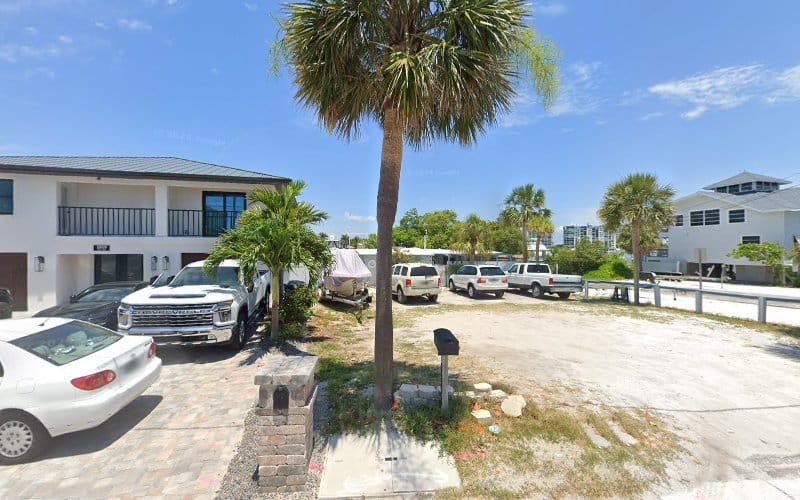 The Marine Specialists