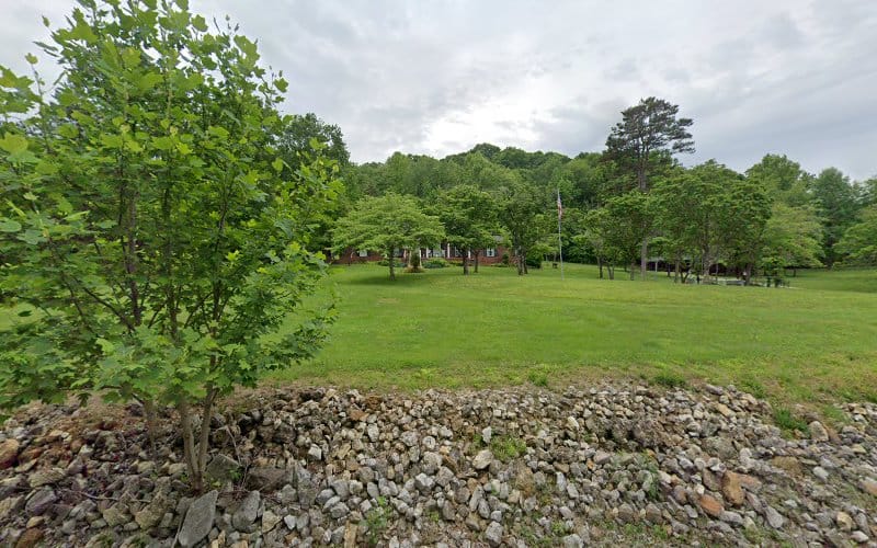 William J Leggins & Associates