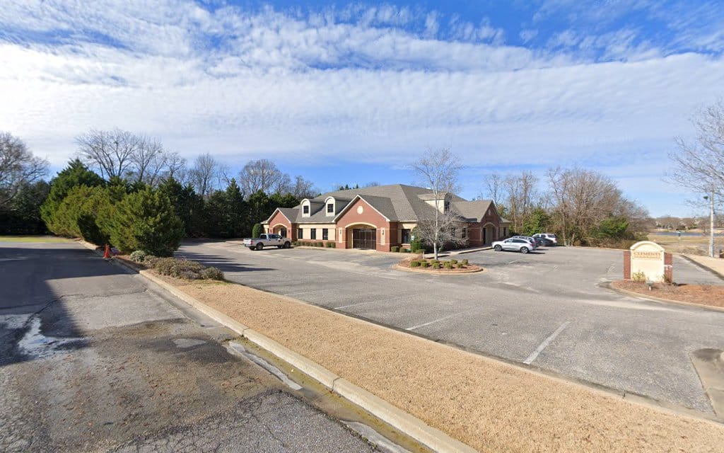 H Kenneth White & Associates Inc