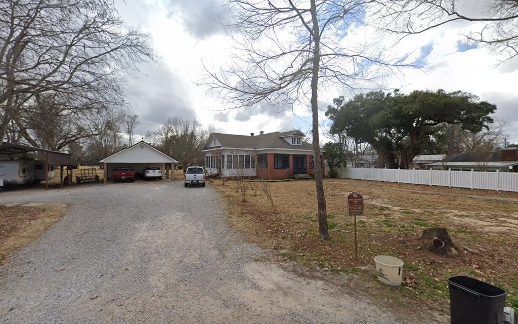 Moreau Professional Land