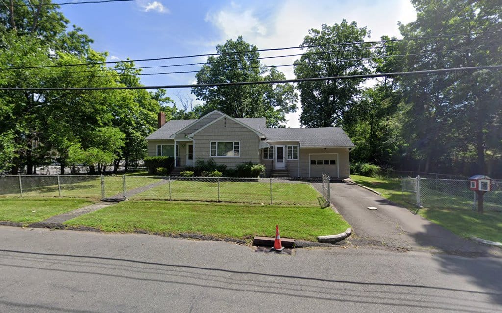 Land & Boundary Consultant