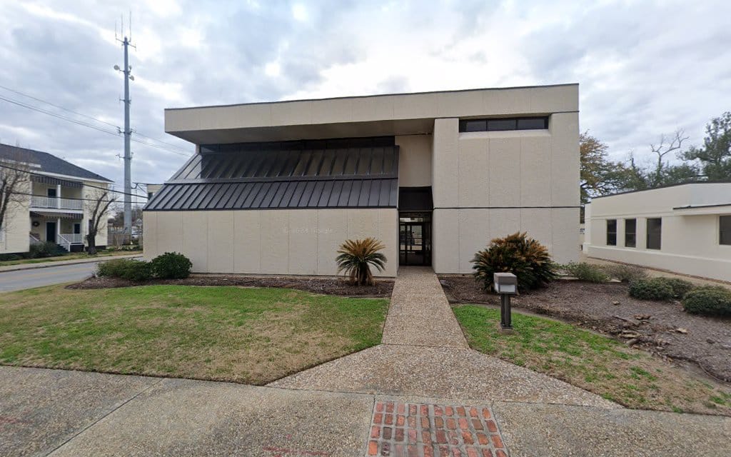 Sweetlake Land & Oil Co