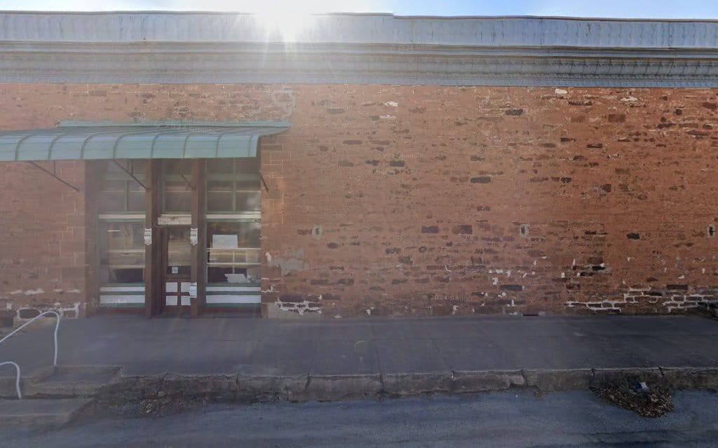 SEARCHERS SURVEYING & ENGINEERING LLC